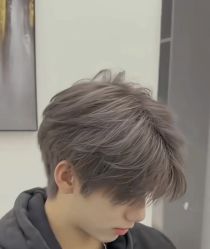 -丝语萱形象
