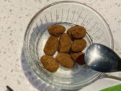 巧克力杏仁-半山腰·云南菜(侨福芳草地店)