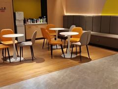 -贝菲特游泳健身(徐泾店)