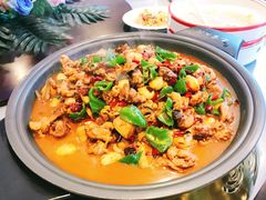 红焖土鸡-范家大院(华为店)