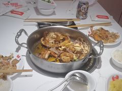 -七欣天香辣蟹火锅(闵行浦江欢乐颂店)