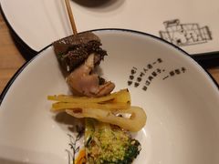 -临界音乐酒馆·小龙虾·江湖菜(华熙LIVE·鱼洞店)