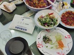 -丝路天山酒店(国际大巴扎店)