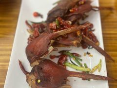 -冶建镜子·老南昌大排档·江西虾王(总店)