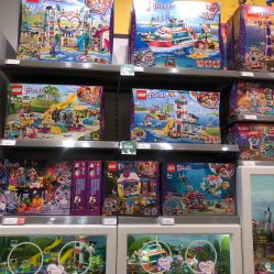 -乐高授权专卖店(新北万达店)