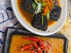 -松哥油焖大虾.小龙虾.黑鸭煲(海岸城店)