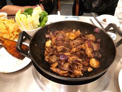 -胡须佬鸡煲四季火锅店(石厦西村直营店)