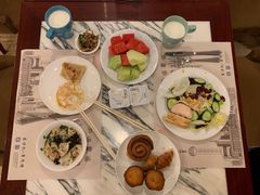 -上海尊茂酒店