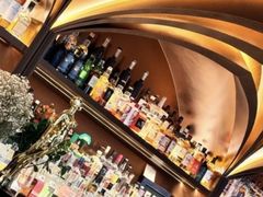 -Mogul Eatery·大亨餐酒馆