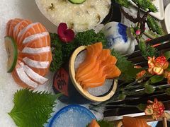 生吃三文鱼-国惠大酒楼(仓山万达店)