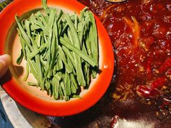 -王婆乔鲜鱼自助火锅(蜀汉路店)