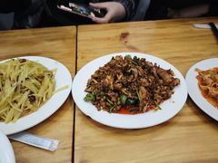 -三点小吃(山大店)