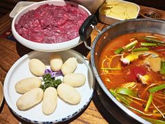 -快活林酸汤鱼鲜品火锅店(甲秀楼店)