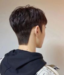 -尤司男士国潮理发馆