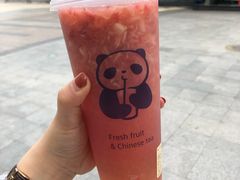 草莓小西米-茶百道(新城市广场店)