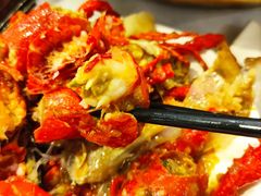 -胡桃里音乐餐厅(陶溪川店)(川湘赣菜·世界百大酒庄直供红酒·音乐表演)