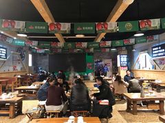大堂-老金烧烤(伟东新都店)