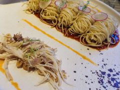 鸡丝拌面-桂满陇天书(南京德基旗舰店)