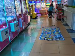 -爱玩嘉年华(龙湖曲江天街店)