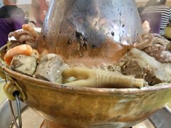 -鑫渔港海鲜本地菜·山海关浑锅(东戴河店)