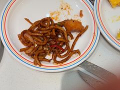 -牛排叔叔自助餐厅(太原龙湖万达店)