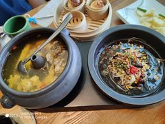 云南经典汽锅鸡-云海肴·汽锅鸡·云南菜(苏州中心店)