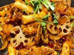 招牌悦蓉牛蛙干锅-精悦蓉(松江万达广场店)