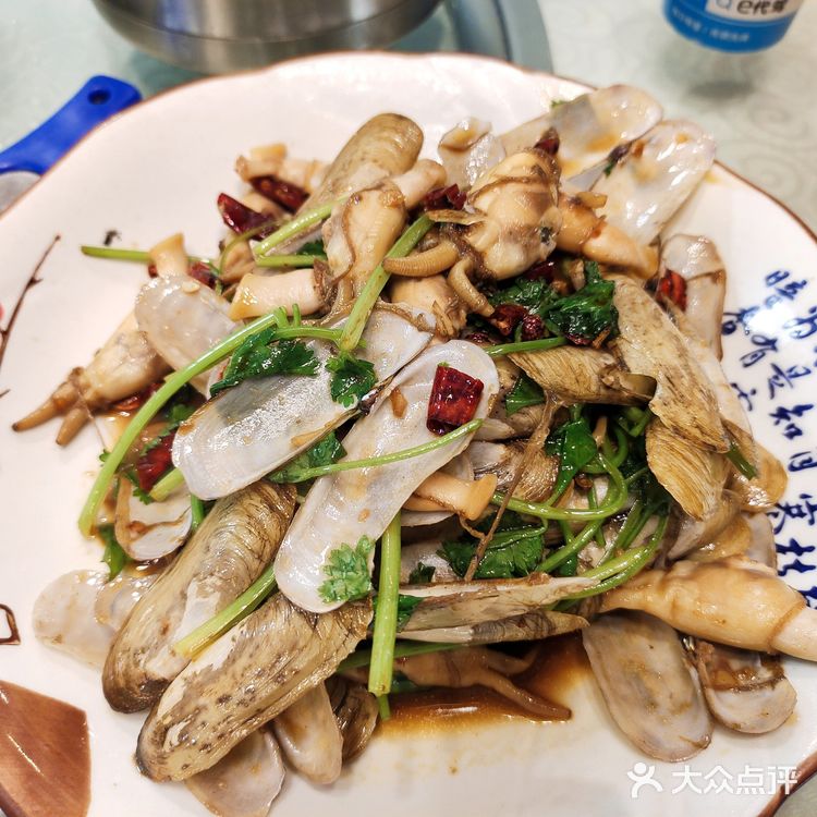 中午同事打卡知味小馆