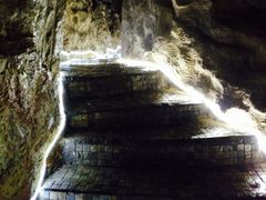 -泰安地下龙宫景区