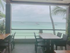 -Jonah's Fruit Shake & Snack Bar