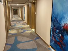 -上海虹桥君丽假日酒店(娄山关路地铁站店)