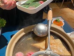-邹开喜·小海鲜醉鸡煲·潮汕鲜切牛肉店(襄阳北路店)