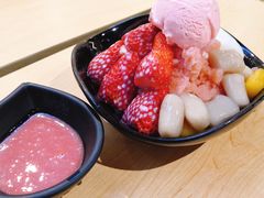 芋见草莓冰沙-鲜芋仙(铁西万象汇店)