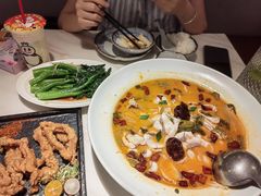 -周渝食惦·酸菜鱼精致川菜(横岗店)