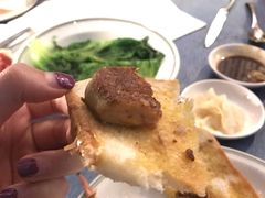 烧鹅肝-广州花园酒店·凌璇阁旋转餐厅CAROUSEL360