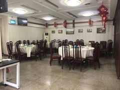 大堂-鑫悦楼煎蟹·16年海鲜大排档