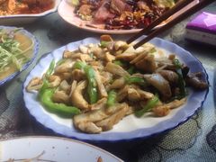 -泸沽肴(泸沽湖大洛水村农村信用社旁店)