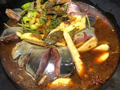 -缘福乡村铁锅炖民宿(八达岭店)