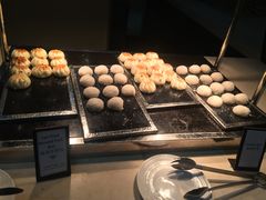 -海口绿发希尔顿酒店-田园汇自助餐·三文鱼·海鲜