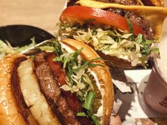 -The Habit Burger Grill 哈比特汉堡(爱琴海店)