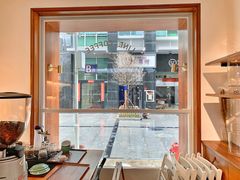 -Line 咖啡(石厦花园店)