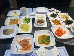 -青松馆韩国料理(香港中路佳世客店)