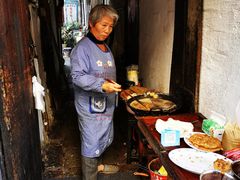 -仓桥直街臭豆腐