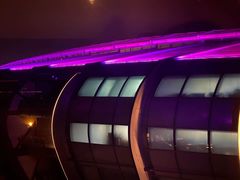 -上海滴水湖皇冠假日酒店