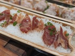 -胡须哥网红竹筒菜