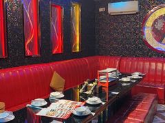 -路边边.炒菜烧烤.音乐餐厅(良乡长虹店)