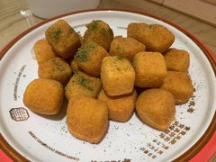 海苔豆腐一口酥-粤集·手工粤菜(皇庭广场店)