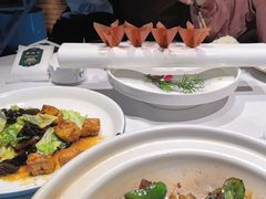 -鱼翅楼·津派砂锅鱼翅(水上公园店)