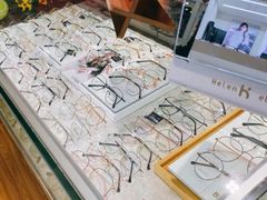 -广州宝岛眼镜武汉和光眼镜市场西区店