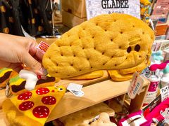 -诚品(信义店)